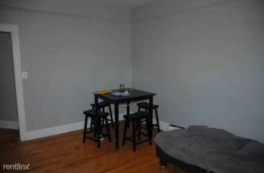 Main picture of 6010 Kennedy Blvd E