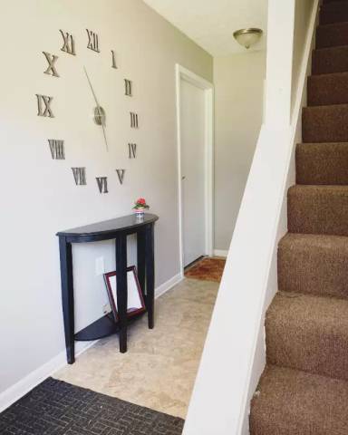 Main picture of 875 Cook Ave