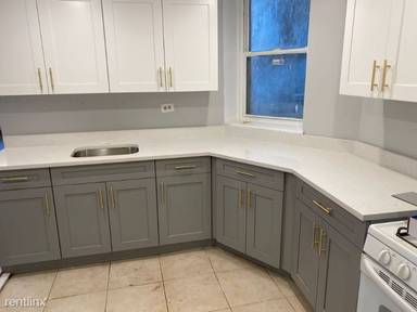 Main picture of 723 Highland Ave