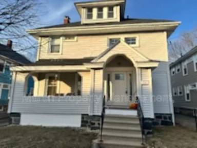 Main picture of 24 Cushing St
