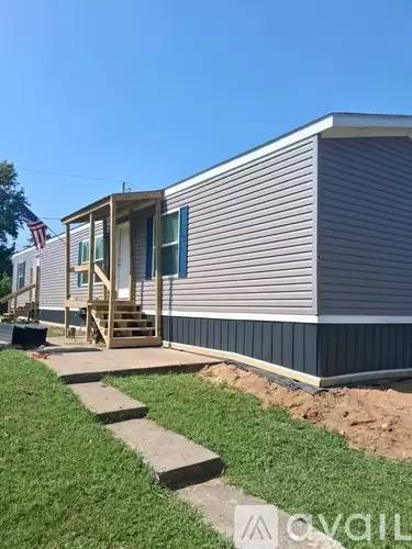 Main picture of 56 Holmes Cir