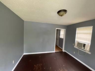 Main picture of 3097 Chelsea Ave