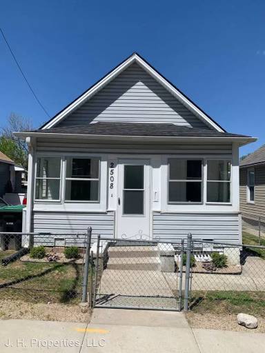 Main picture of 2508 Rees St