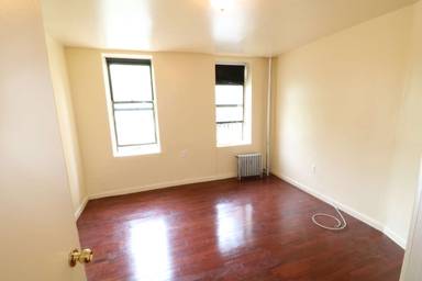 Main picture of 1461 Amsterdam Ave