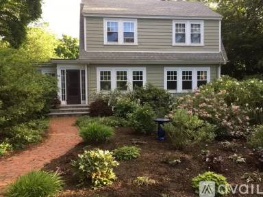 Main picture of 54 Wedgewood Rd