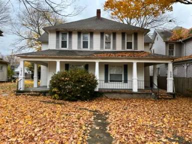 Main picture of 608 W Main St