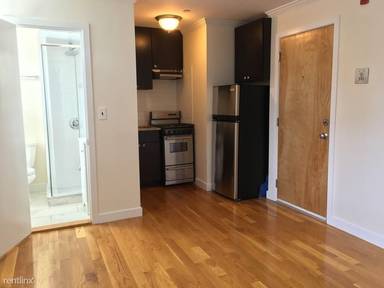 Main picture of 419 Hanover St