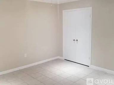 Main picture of 4055 Vincente Ave