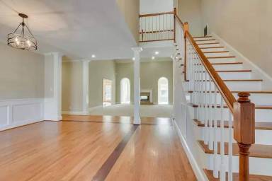 Main picture of 351 Barnsley Dr