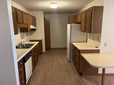 Main picture of 1208 University St