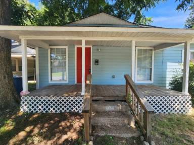 Main picture of 4511 Atkins St
