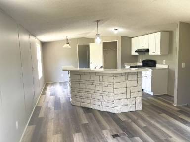 Main picture of 20253 Perrilloux Rd