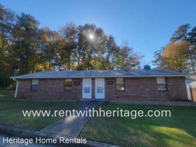 Main picture of 1061 Old Powder Springs Rd SW