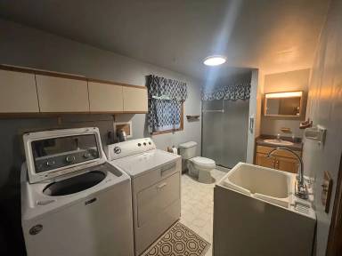 Main picture of 135 Mills Rd