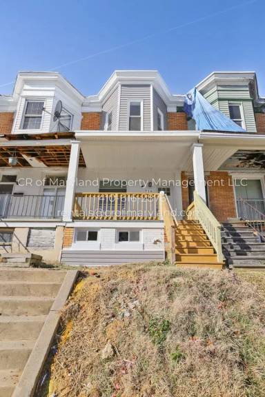 Main picture of 716 E 23rd St