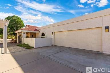 Main picture of 11809 N Nightingale Cir