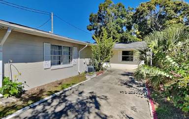 Main picture of 1215 Lake Highland Dr