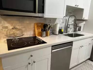 Main picture of 5399 SW 42nd St