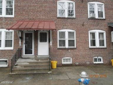 Main picture of 72 Amboy Ave
