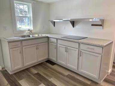 Main picture of 17 Bruce St
