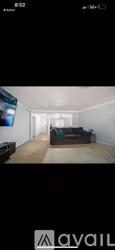 Main picture of 2018 S 9th St