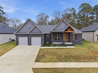 Main picture of 19 Denali Ln