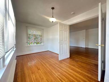 Main picture of 1204 W 8th Ave