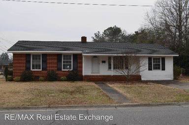 Main picture of 701 W 20th St