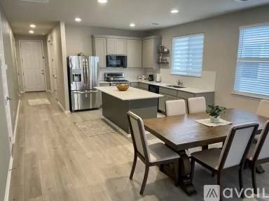 Main picture of 5896 Kyle Pkwy