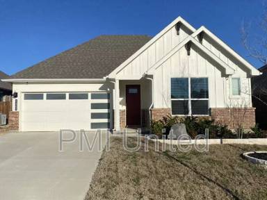 Main picture of 2205 Blackcap St