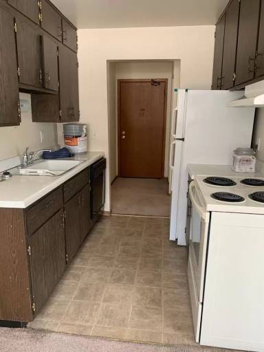 Main picture of 1499 McAfee St