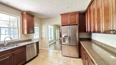 Main picture of 5051 Thorden Rd
