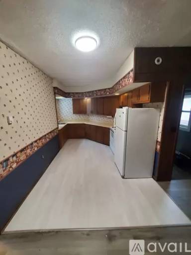 Main picture of 207 W Garfield Ave