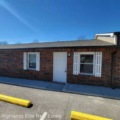 Main picture of 2301 Lakeland Dr
