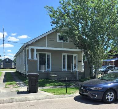 Main picture of 3315 Leonidas St