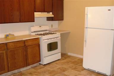 Main picture of 804 Clancy Ave NE