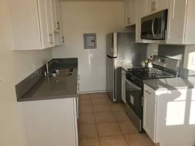 Main picture of 1128 Raymond Ave