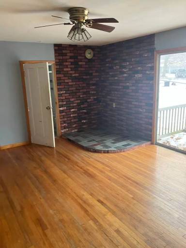 Main picture of 612 Wallace Ave