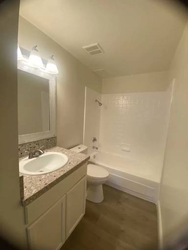 Main picture of Serena Vista Apartments