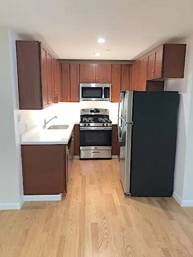 Main picture of 600 Stanyan St
