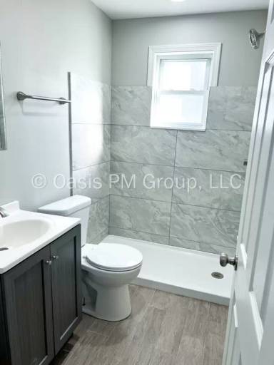 Main picture of 180 N Sylvan Ave