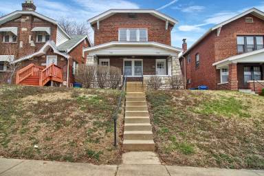 Main picture of 7729 Gissler Ave