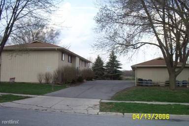Main picture of 4409 Toronto St
