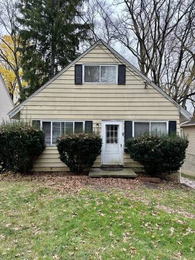 Main picture of 469 Kathleen St