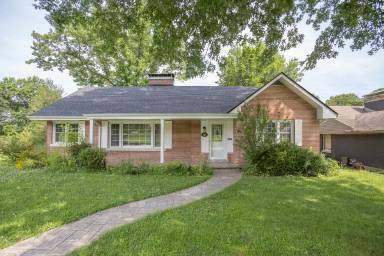Main picture of 2114 Livingston St