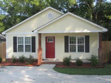 Main picture of 228 Cabarrus Ave E