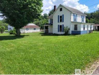 Main picture of 303 Walker St