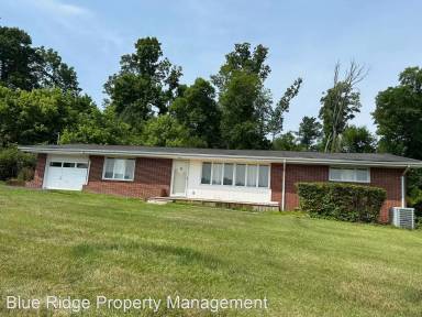Main picture of 262 Rock Springs Dr