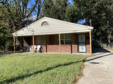 Main picture of 3462 Buchanan Ave