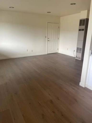 Main picture of 454 N Umatilla St